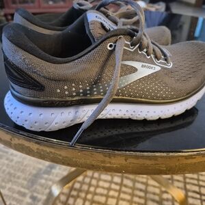 Brooks Kids Athletic Shoes - Gray and White